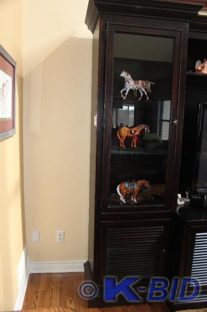 lot 157 image: Lot of (2) Display Cabinets, Glass ...
