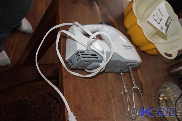 lot 171 image: Black&ampDecker, Power Pro, Dual H...