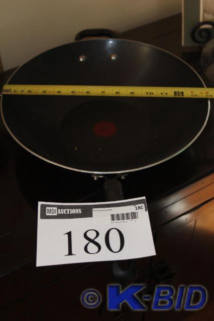 lot 180 image: Skillet, 14 Diameter