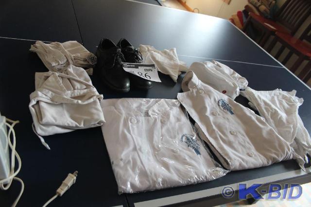 lot 186 image: Lot of (16) Items (1) Slip Grips, ...