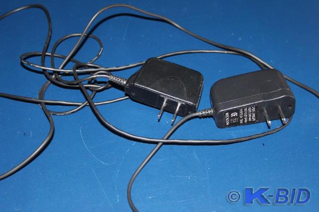 lot 203 image: Lot of (2) Old Phone Chargers, (1) ...