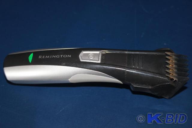 lot 204 image: Remington, Hair Clipper, with charg...