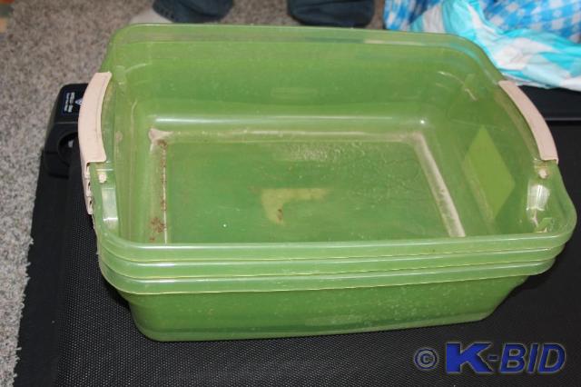 lot 208 image: Lot of (9) Items (3) Small Plastic...