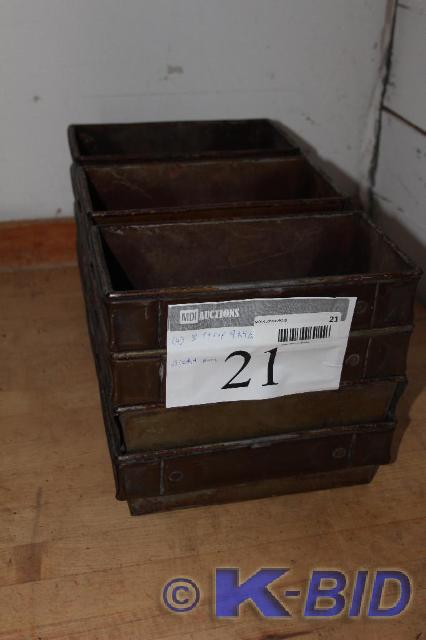 lot 21 image: Lot of (4) 3-Strap Bread Pans, 9 x...