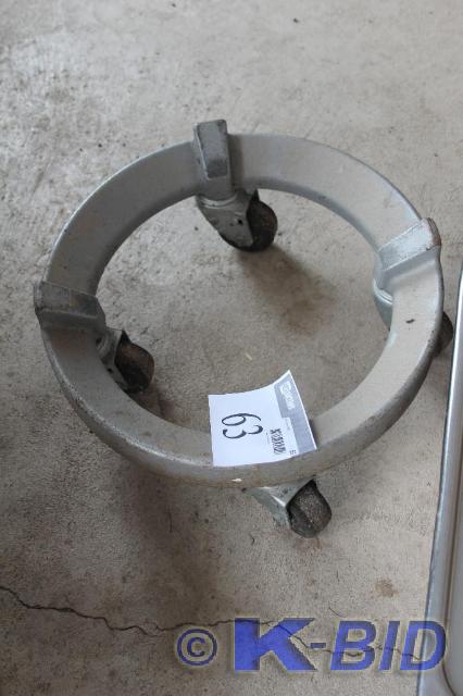 lot 63 image: Mixing Bowl Roller Stand