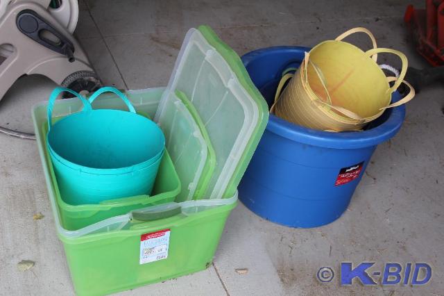 lot 86 image: Lot of (19) Items (3) Plastic Squa...