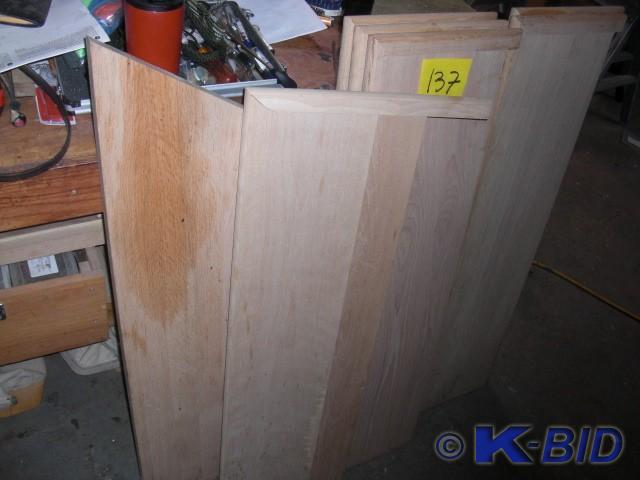 lot 137 image: Stair Treads   5, 11 14 in x 40 3...