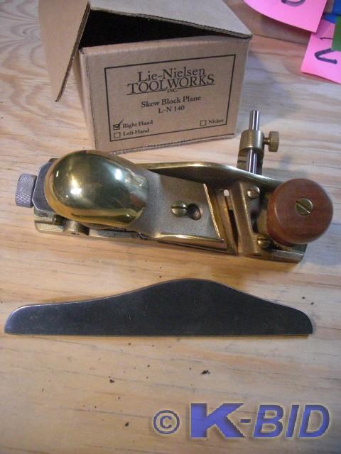 lot 2E image: Lie Nielsen Skew Block Plane, L-N 1...