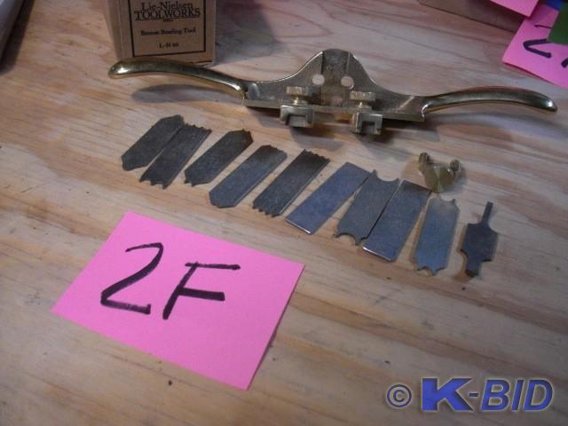 lot 2F image: Lie Nielsen, Beading Tool wMultipl...