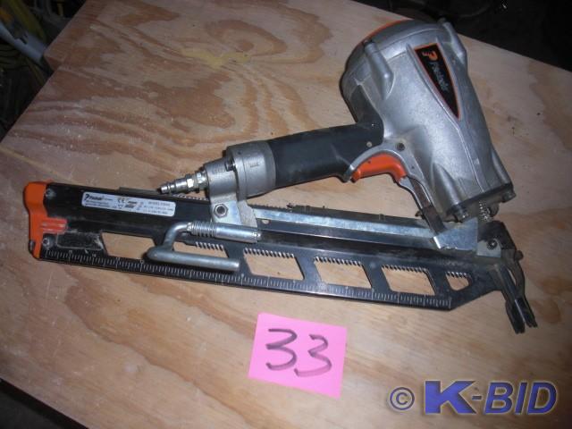 lot 33 image: PASLODE Model F350S 2- 3.5in Framin...