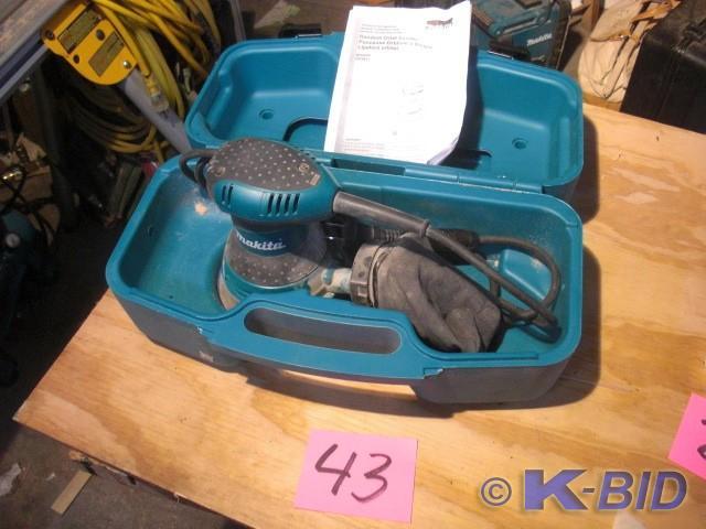 lot 43 image: Makita orbital Sander