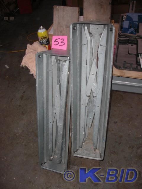 lot 53 image: 2 Metall Collapsible Saw horses