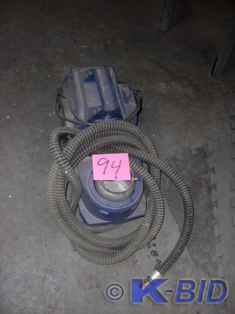 lot 94A image: Campbell Hausfeld paint sprayer. Mi...