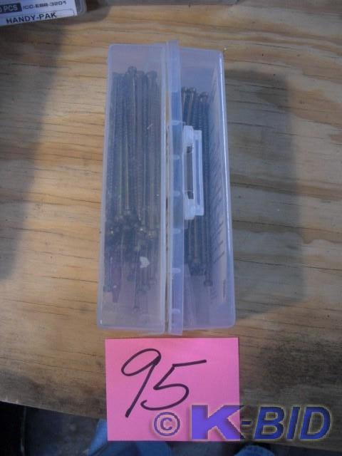 lot 95 image: 2, 8 x 3 18 in Torx Drive