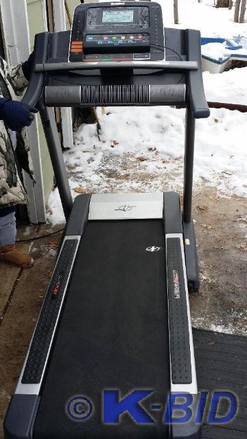 lot 27 image: Nordic Commercial 1500 treadmill wi...