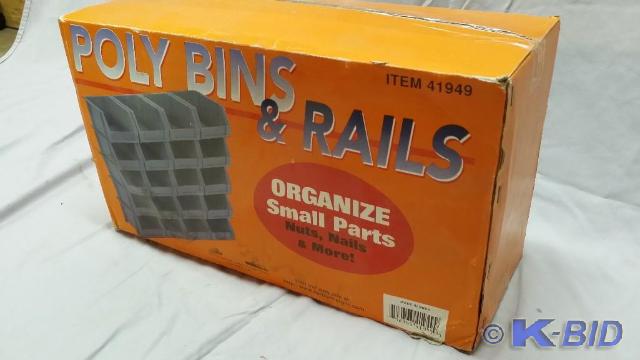 lot 42 image: Organize all your small parts in th...