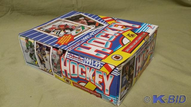 Case of 91-92 Season Hockey cards f...
