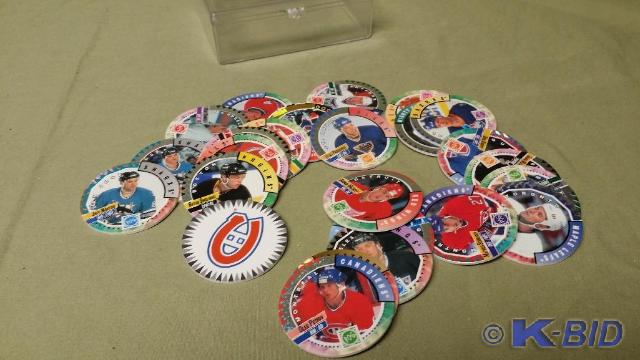 1994 NHL Pogs&nbspapprox 25 total...