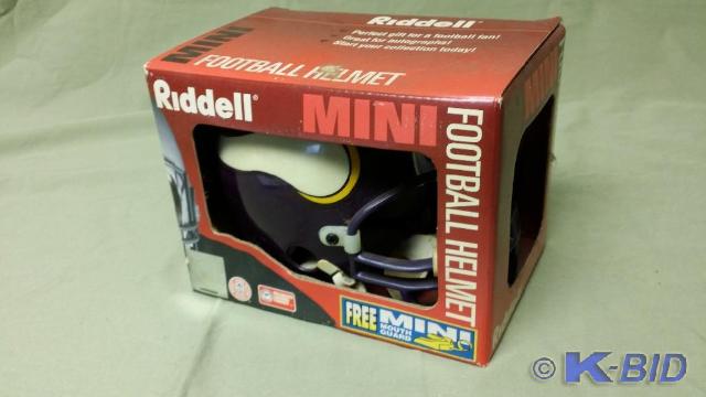 Riddell&nbspMini Football Helmet o...