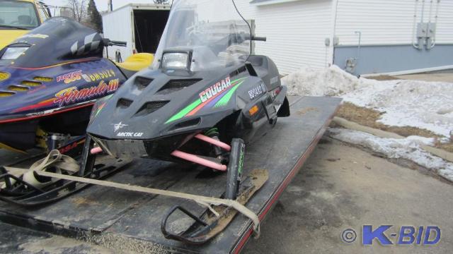 1993 Arctic Cat Cougar 440 cc, runs...