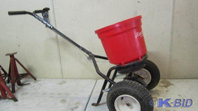 Earthway spreader