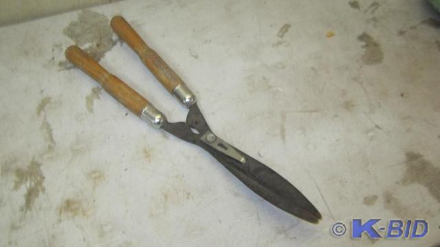 pruner