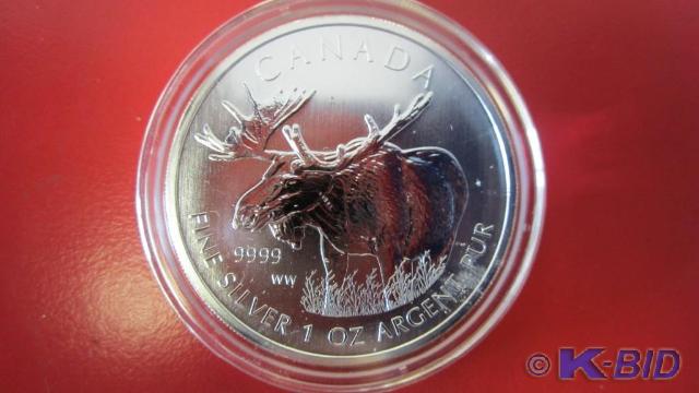 lot 141 image: 2012 1oz Silver Canadian Moose Coin...