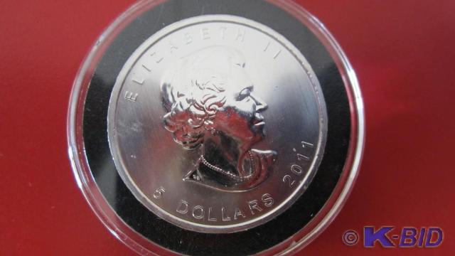 lot 179 image: 2011 1oz Silver Canadian Maple Leaf