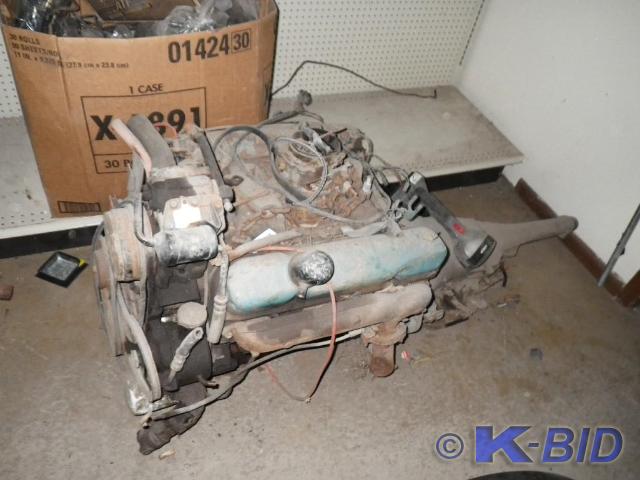 lot 22 image: Mopar 383 engine and transmission