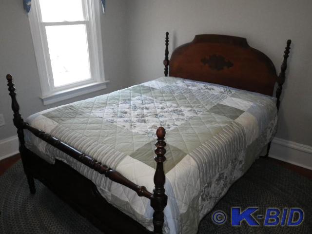 lot 75 image: Antique Double bed, mattress not in...