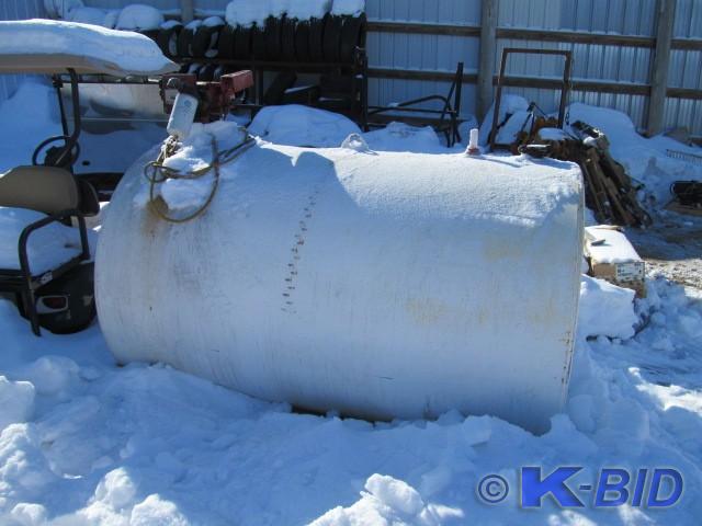 lot 10 image: Bulk Fuel Tank  Features & Note...