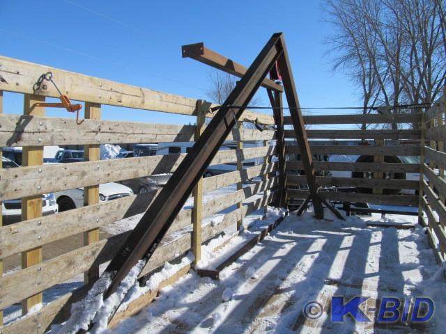 lot 4 image: Overhead TramHoist System  Feature...