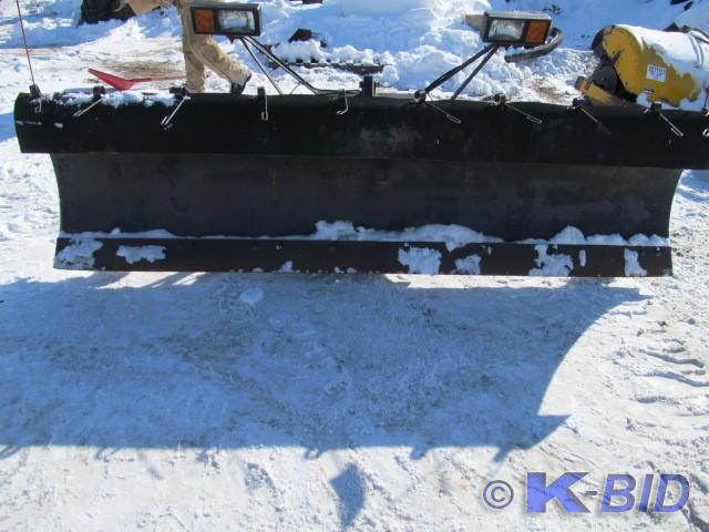 lot 9 image: 9 Western Snow Plow  Features &...