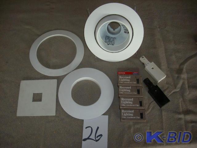 lot 26 image: Misc Lighting Accessories