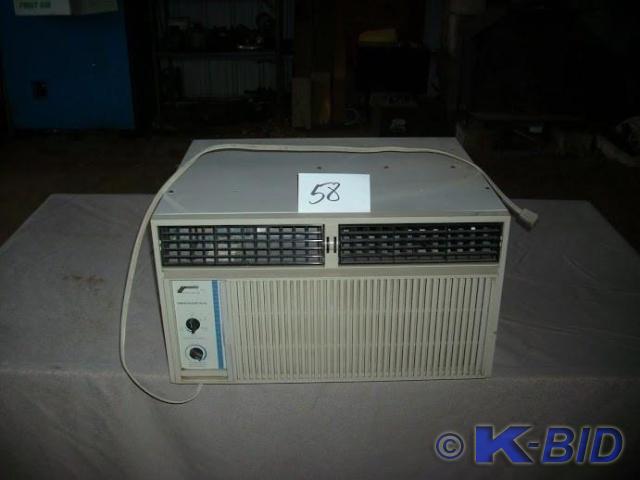 lot 58 image: Emerson Quiet Kool air conditioner,...