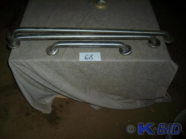 lot 68 image: Handicap grab bars, 18, 36, and 4...