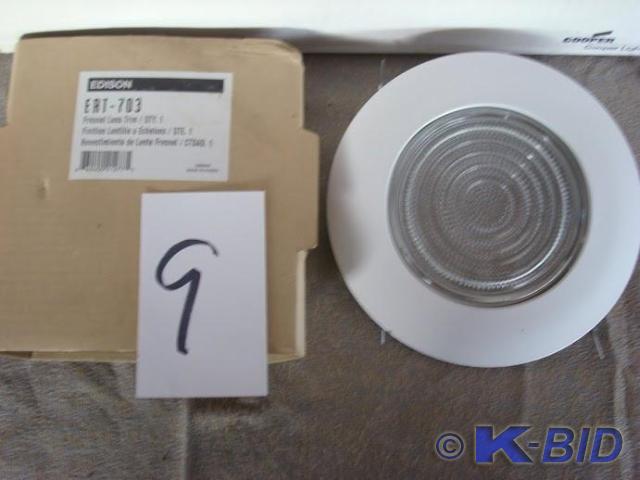 lot 9 image: 9 Edison Frensel glass lense trim k...