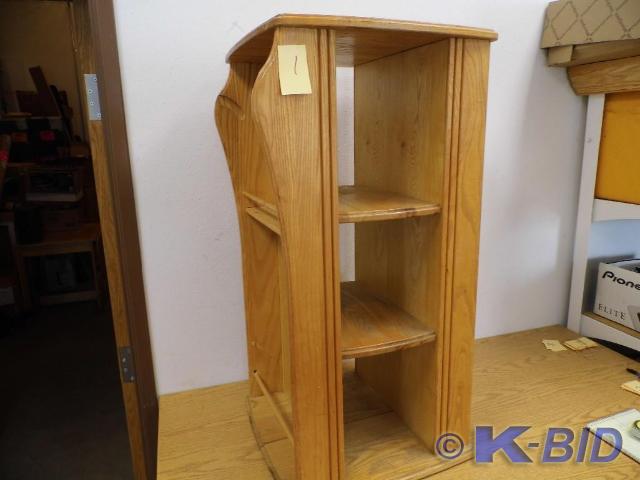 End Table 17 x 17 x 32h