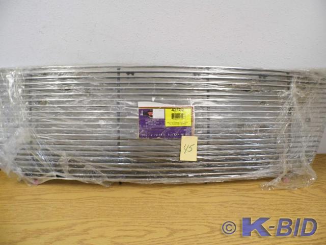 Grill 42102 - 04 F150 Replaces Plas...