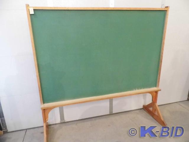 lot 15 image: Chalkboard - Bulletin Board - diffe...