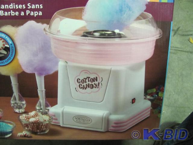 lot 113 image: Make your favorite kid (or adult) ...