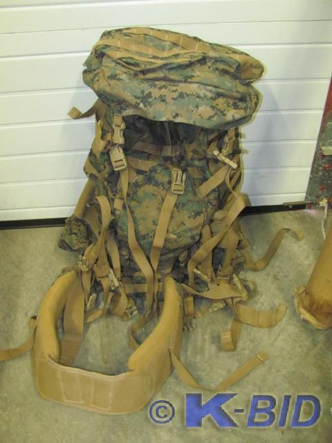 lot 99 image: This US Military MARPAT ILBE Backpa...
