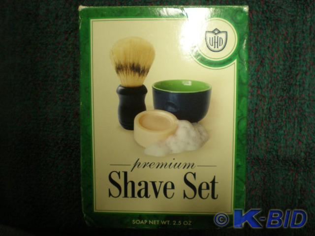 Premium Shave Set.  NEW in the Box.