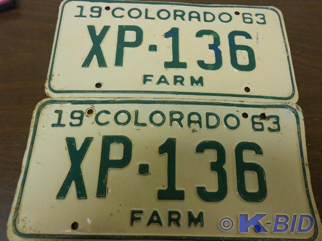 lot 32 image: 1963 VintageAntique License Plates...