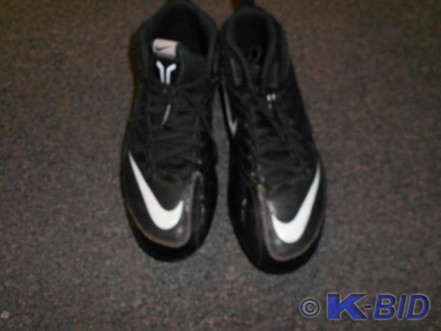 Black and white Nike Cleats.  Size ...
