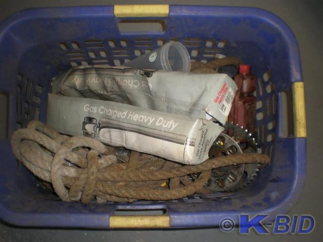 lot 10 image: Pair of New Tenneco Gas HD shock ab...