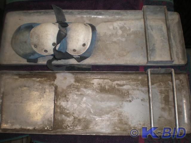 lot 25 image: Concrete Knee Boards with Knee Pads...