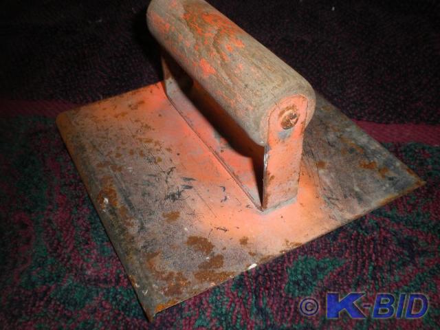 lot 31 image: Concrete Edger Groover. &nbsp6 x 6...