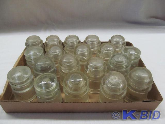 lot 115 image: Clear Glass Insulators