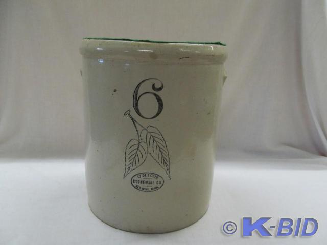 lot 122 image: Union Stoneware Co. Red Wing Minn&n...